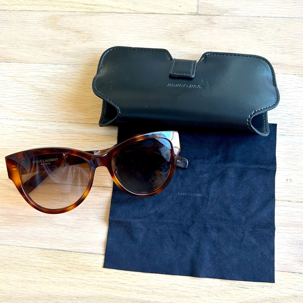100% authentic YSL tortoise cat eye sunglasses